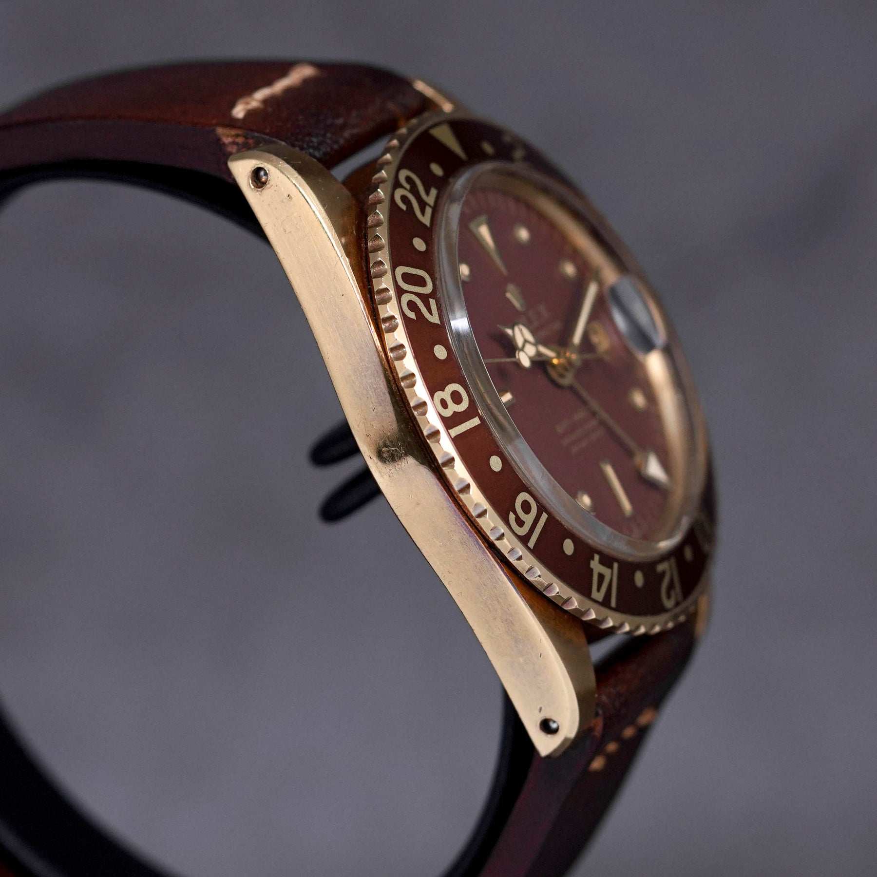 GMT MASTER YELLOWGOLD CHOCO NIPPLE DIAL (CIRCA 1970)