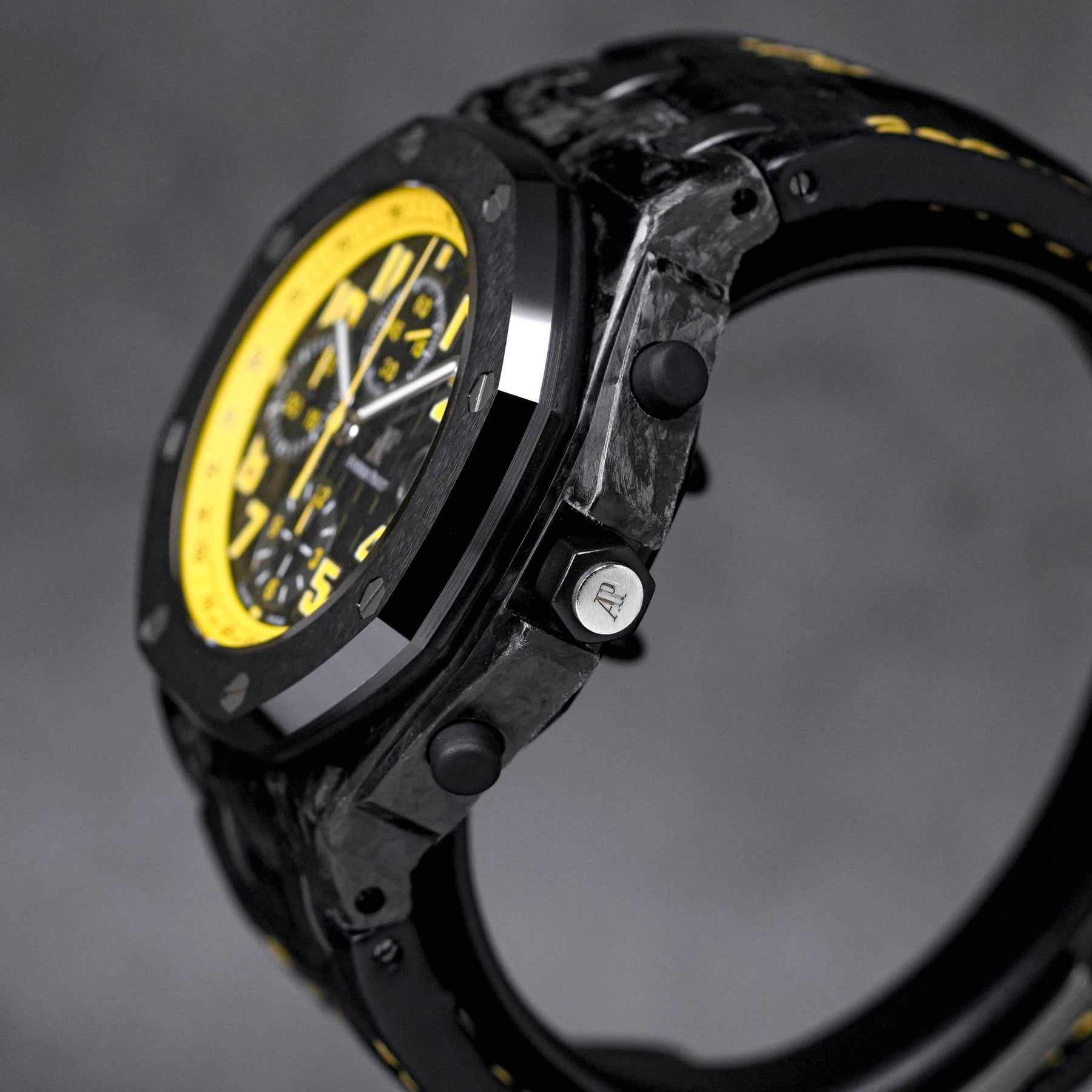 ROYAL OAK OFFSHORE CHRONOGRAPH 42MM CARBON 'BUMBLE BEE' CERAMIC BEZEL (2012)