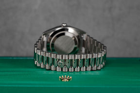 Harga Rolex Daydate 40 Whitegold Olive Green Indonesia