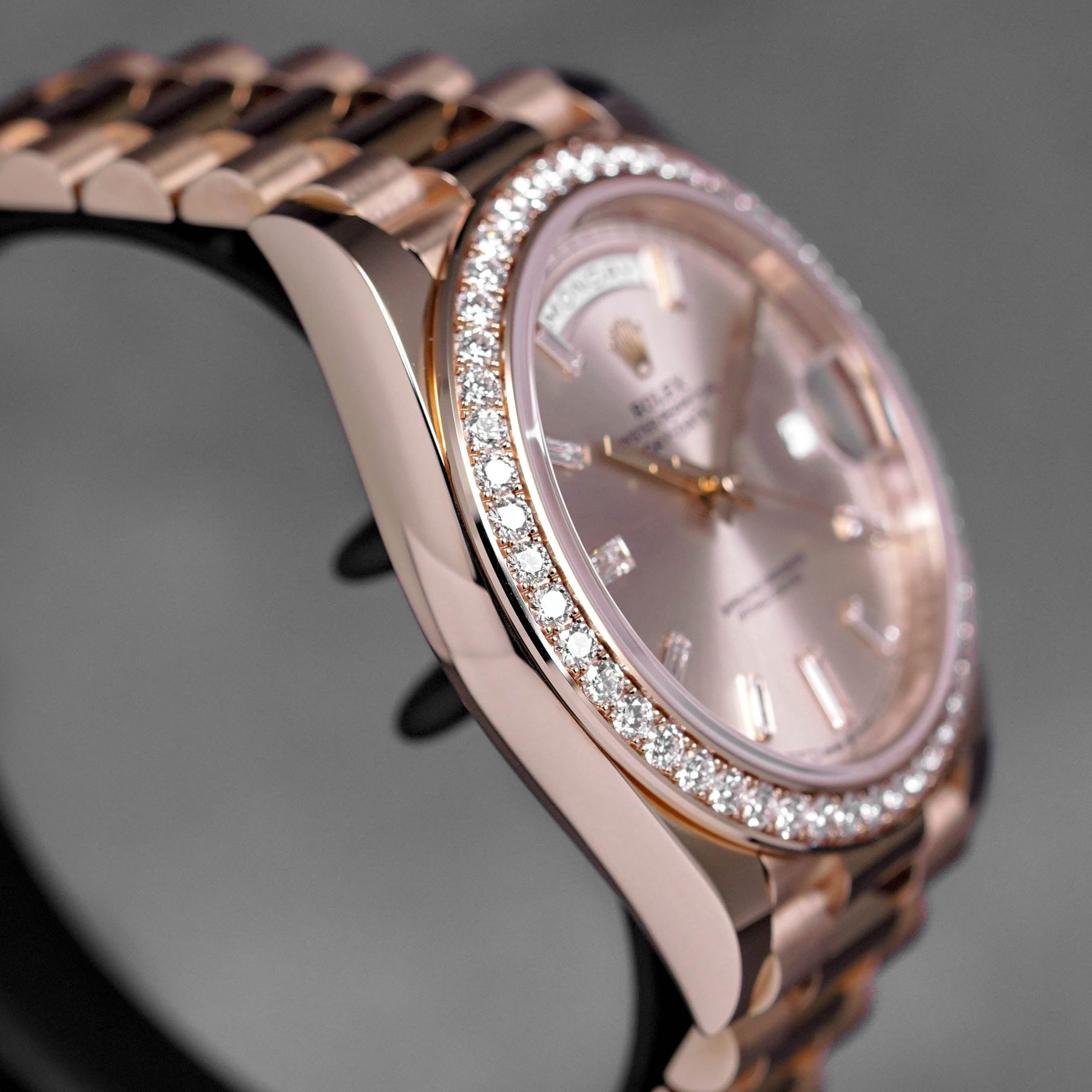 Harga Rolex Daydate Rosegold Diamond Indonesia