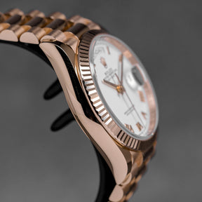 Harga Rolex Daydate White Roman Indonesia