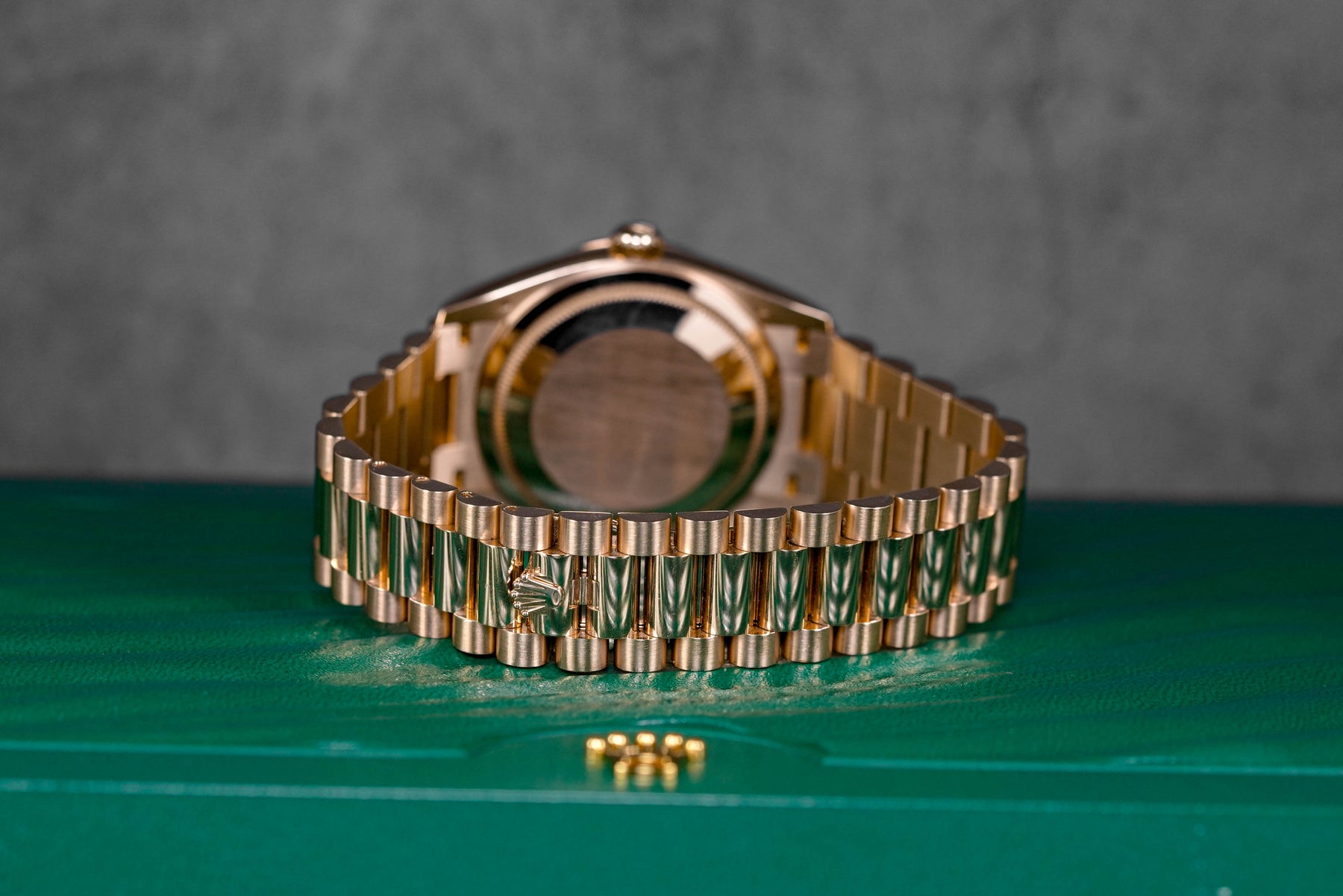 Harga Rolex Daydate White Roman Indonesia