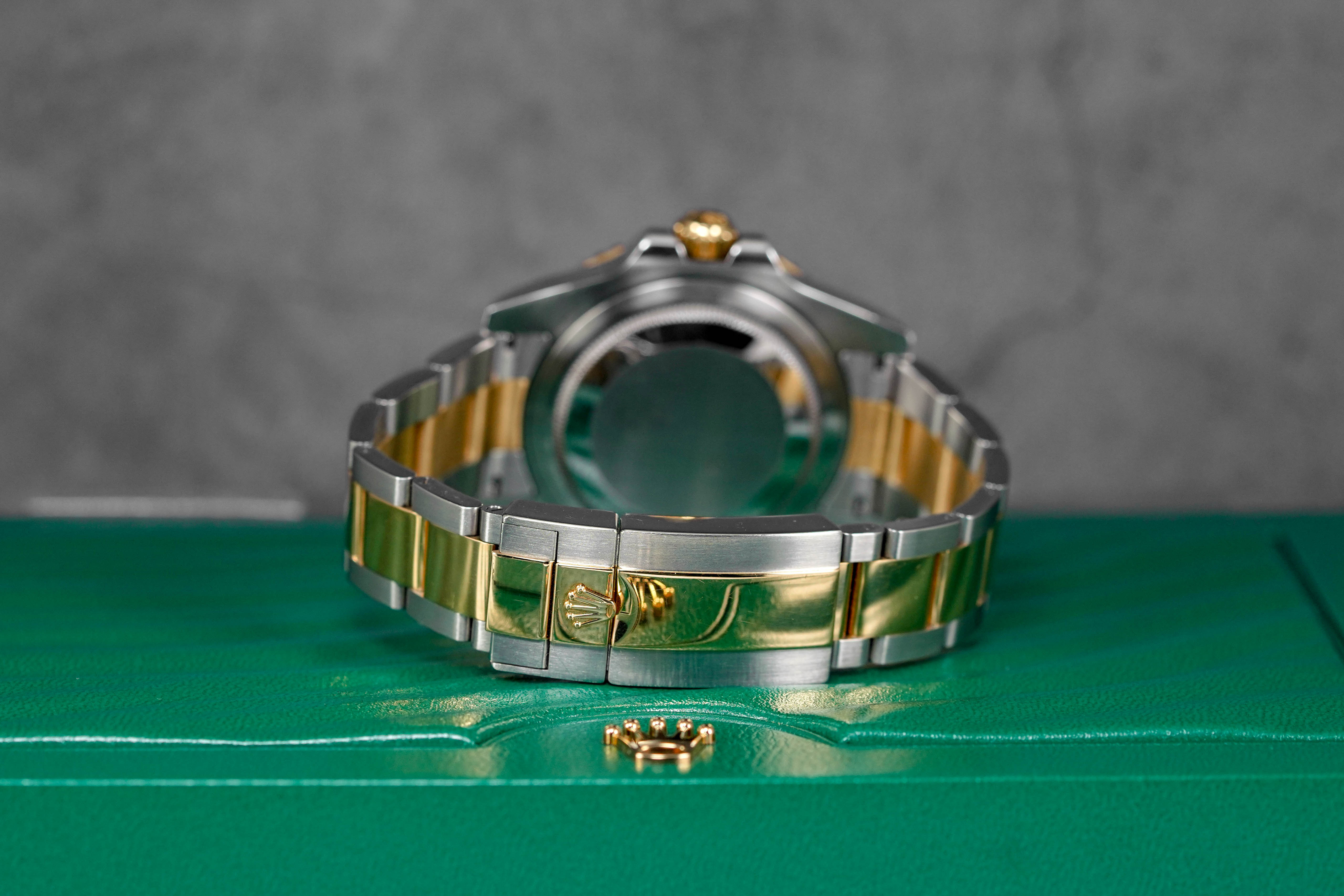 Harga Rolex GMT Master II Yellowgold Black Indonesia