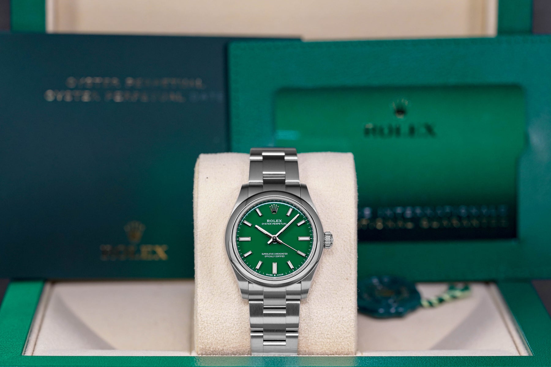 Harga Rolex Oyster Perpetual 31 Green Indonesia