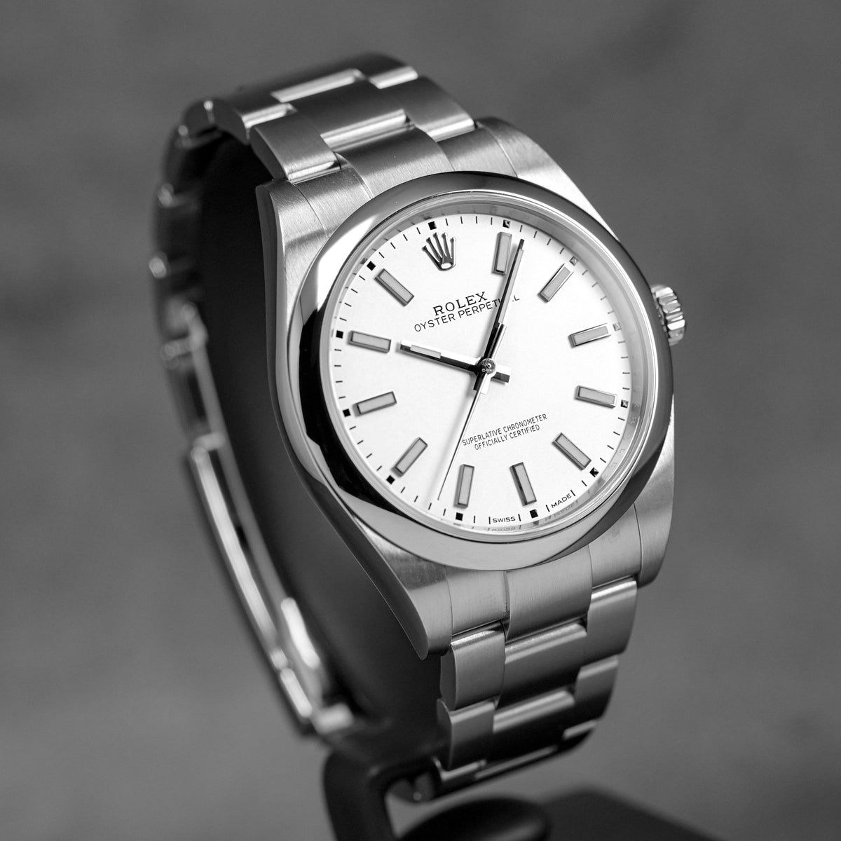 Harga Rolex Oyster Perpetual 39 White Indonesia
