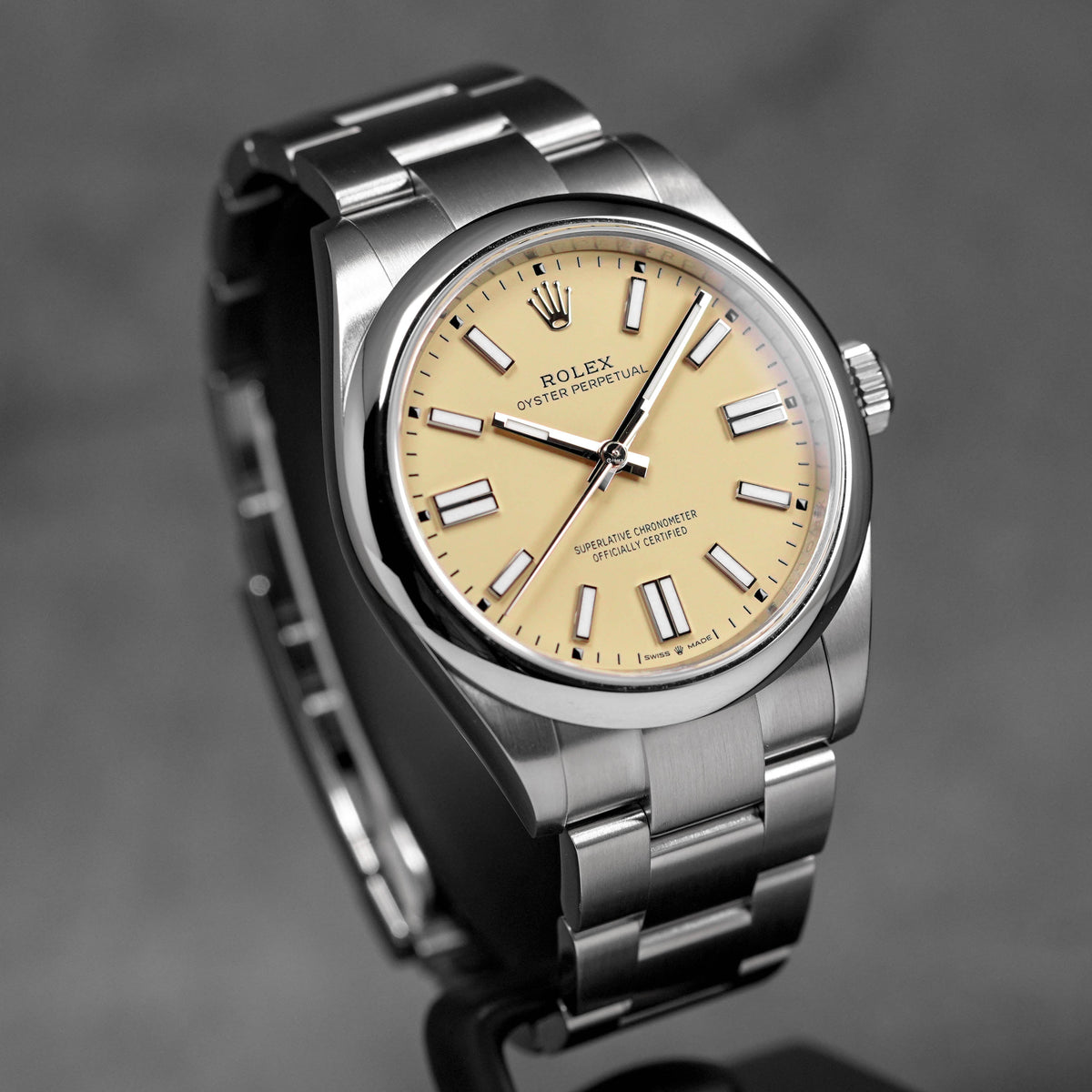 ROLEX OYSTER PERPETUAL 41MM BEIGE DIAL (2025)