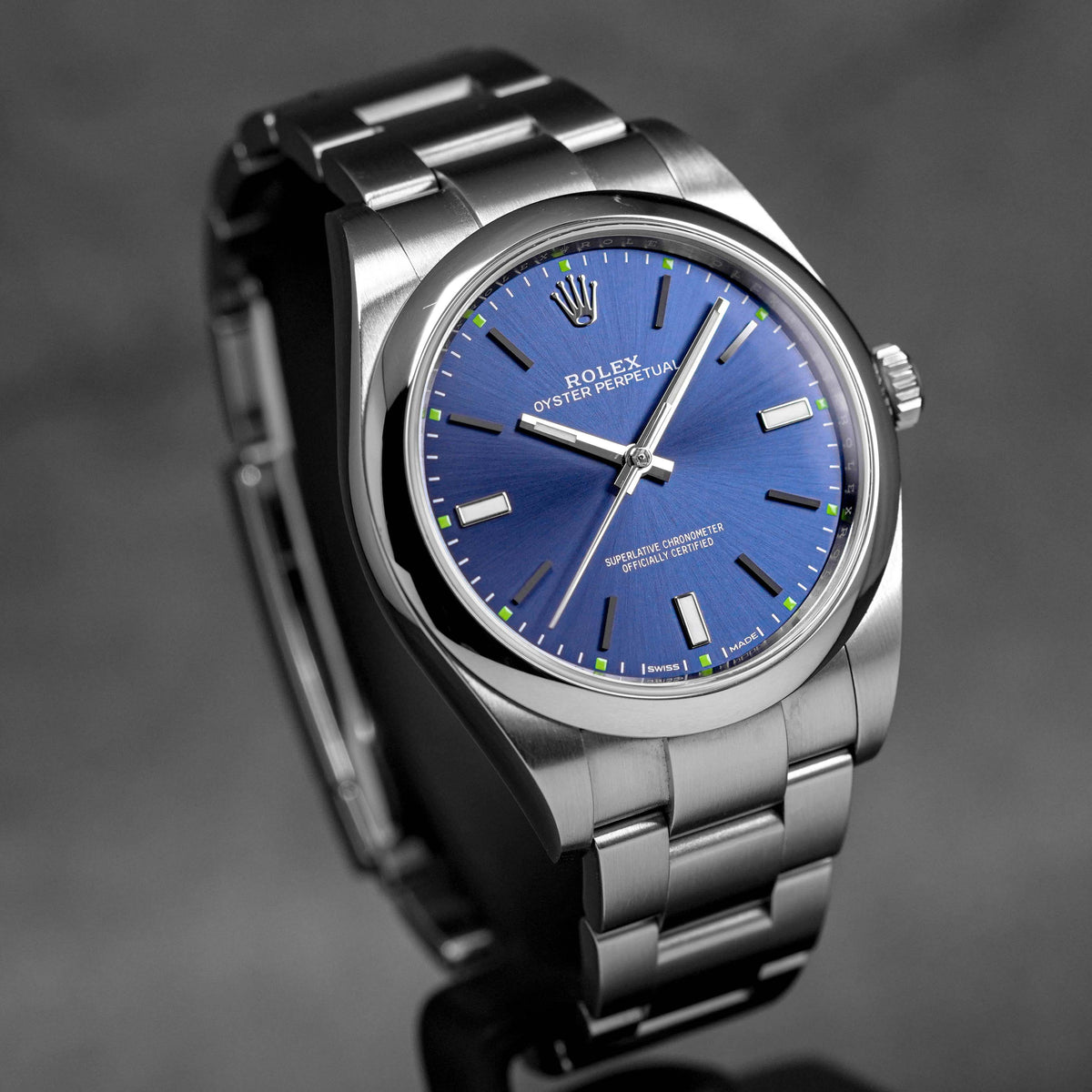 OYSTER PERPETUAL 39MM BLUE DIAL (2019)