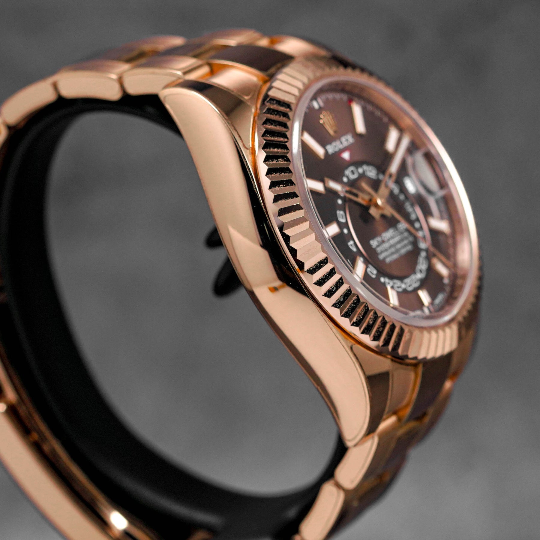 Harga Rolex Sky Dweller Rosegold Choco Indonesia