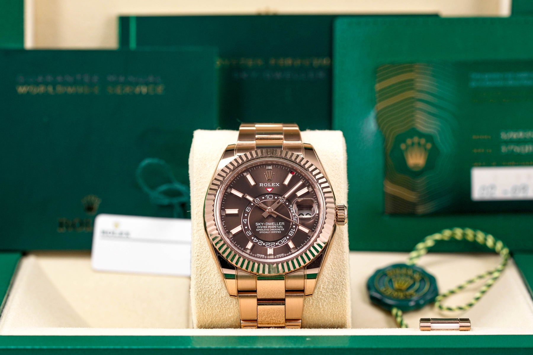 Harga Rolex Sky Dweller Rosegold Choco Indonesia