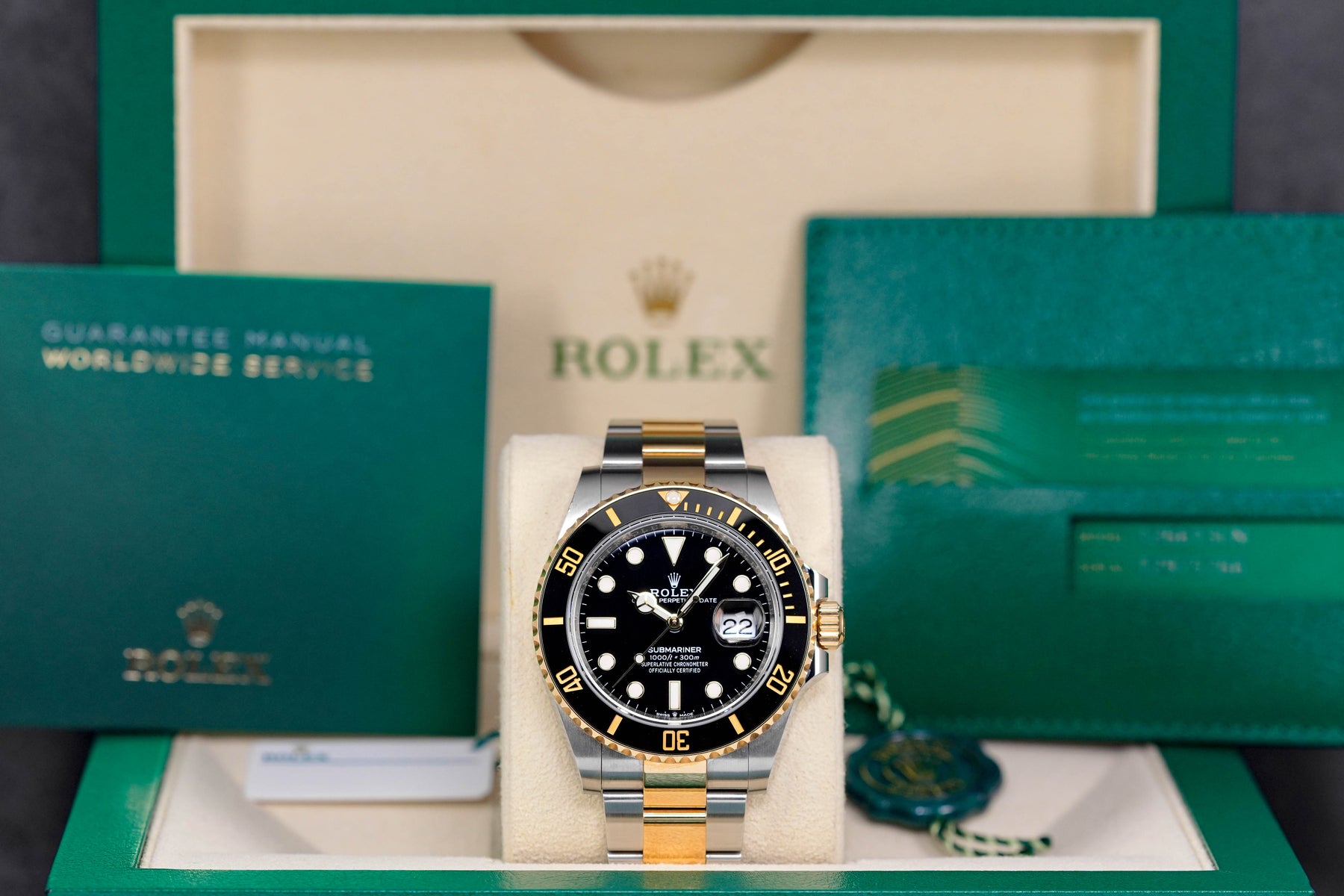 Harga Rolex Submariner Date Twotone Black Indonesia