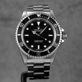 SUBMARINER NO DATE 40MM 14060 2 LINERS 'U SERIES' (CIRCA 1997)