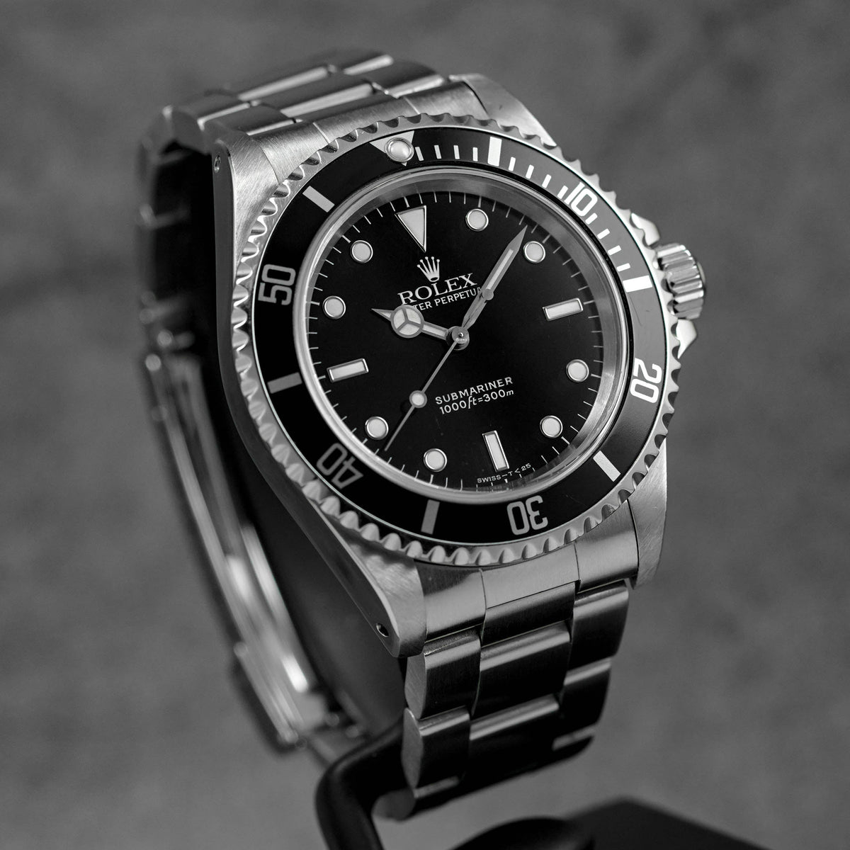 SUBMARINER NO DATE 40MM 14060 2 LINERS 'U SERIES' (CIRCA 1997)