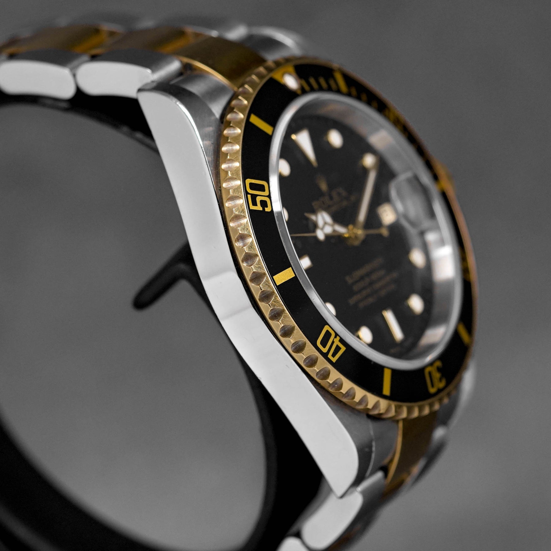 SUBMARINER DATE 40MM 16613 TWOTONE YELLOWGOLD BLACK DIAL (2005)