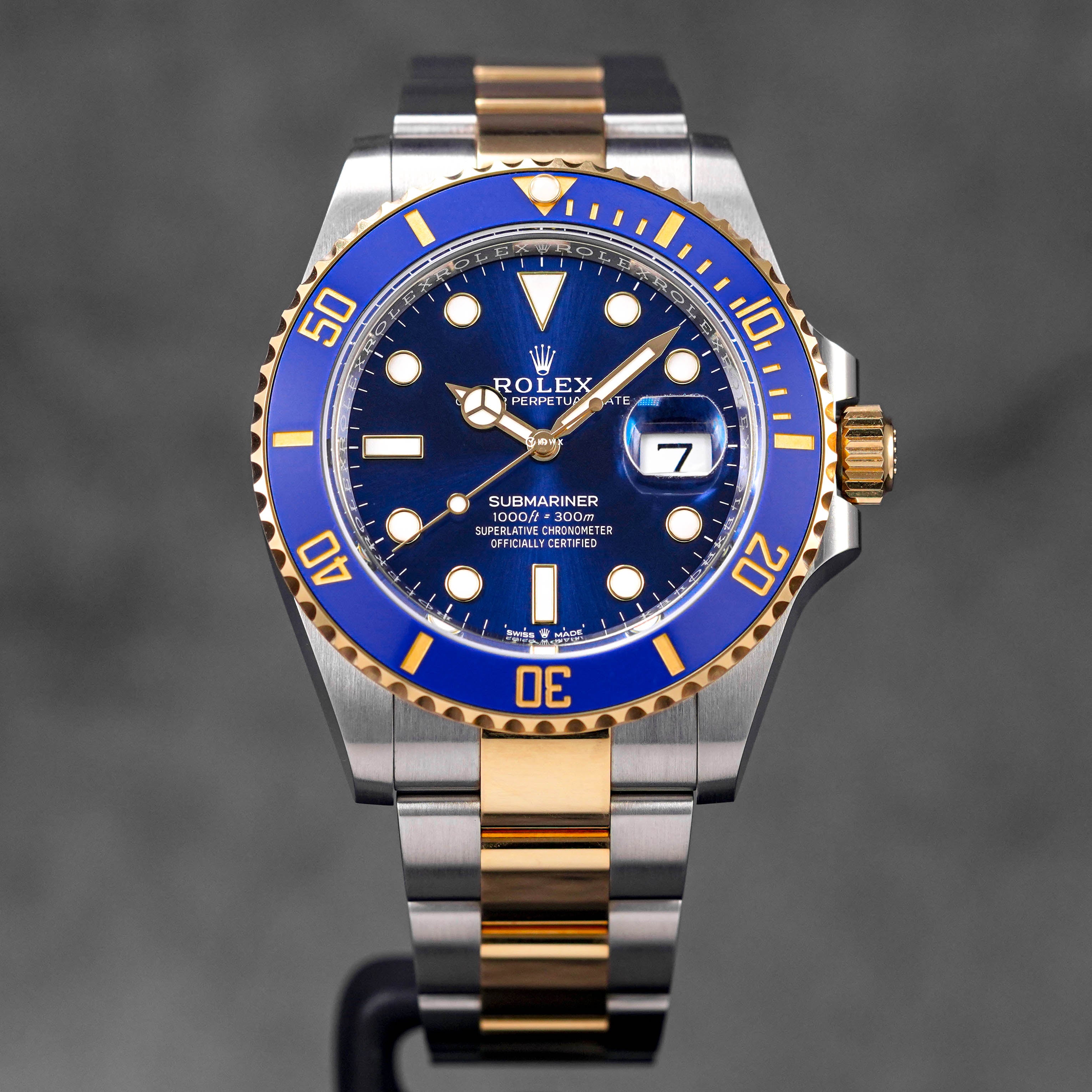 ROLEX SUBMARINER DATE 41MM TWOTONE YELLOWGOLD BLUE DIAL 2023