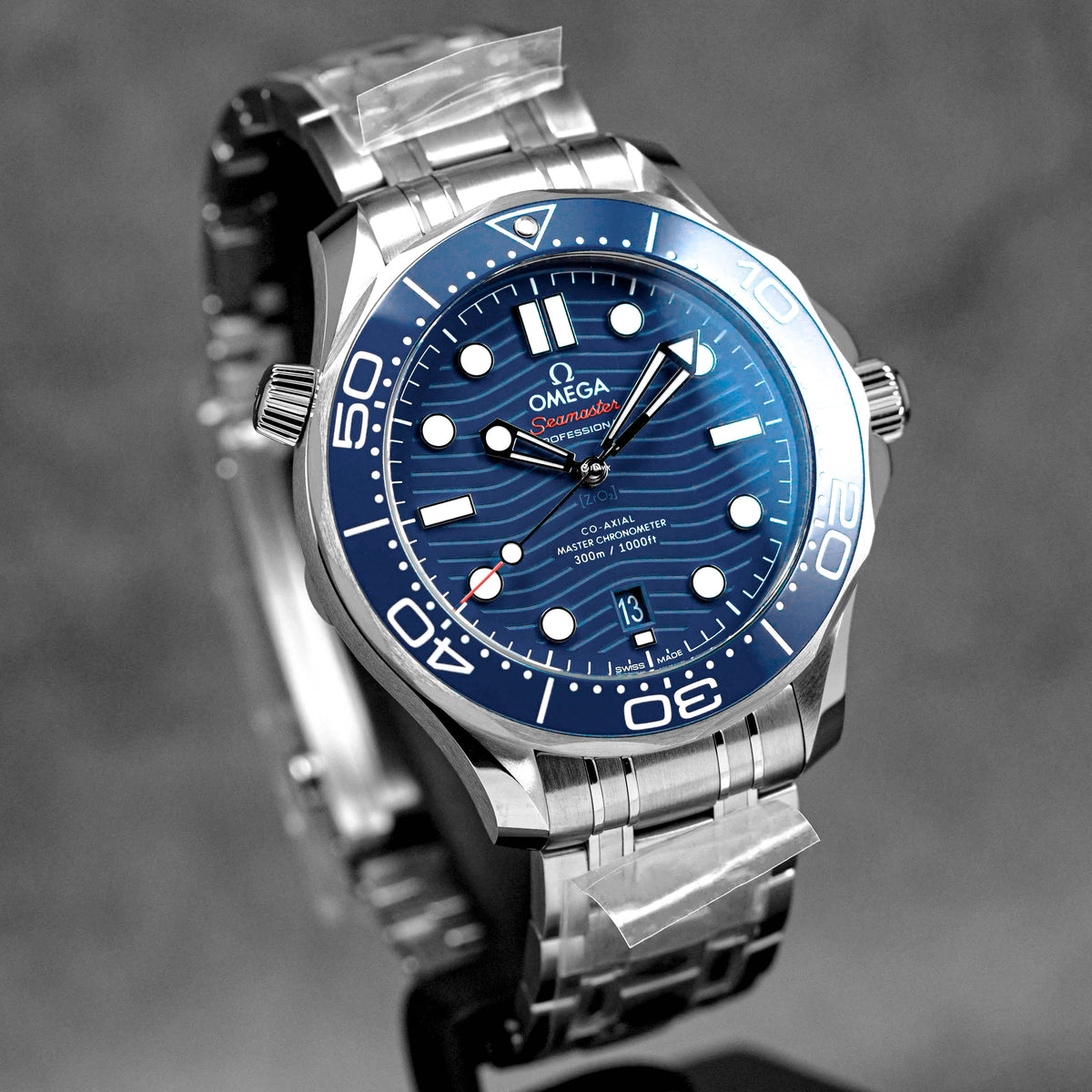SEAMASTER DIVER 300 BLUE DIAL (2023)