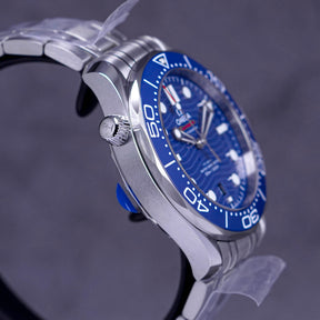 Omega Seamaster Diver Blue