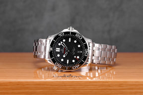 SEAMASTER DIVER 300 BLACK DIAL (2021)