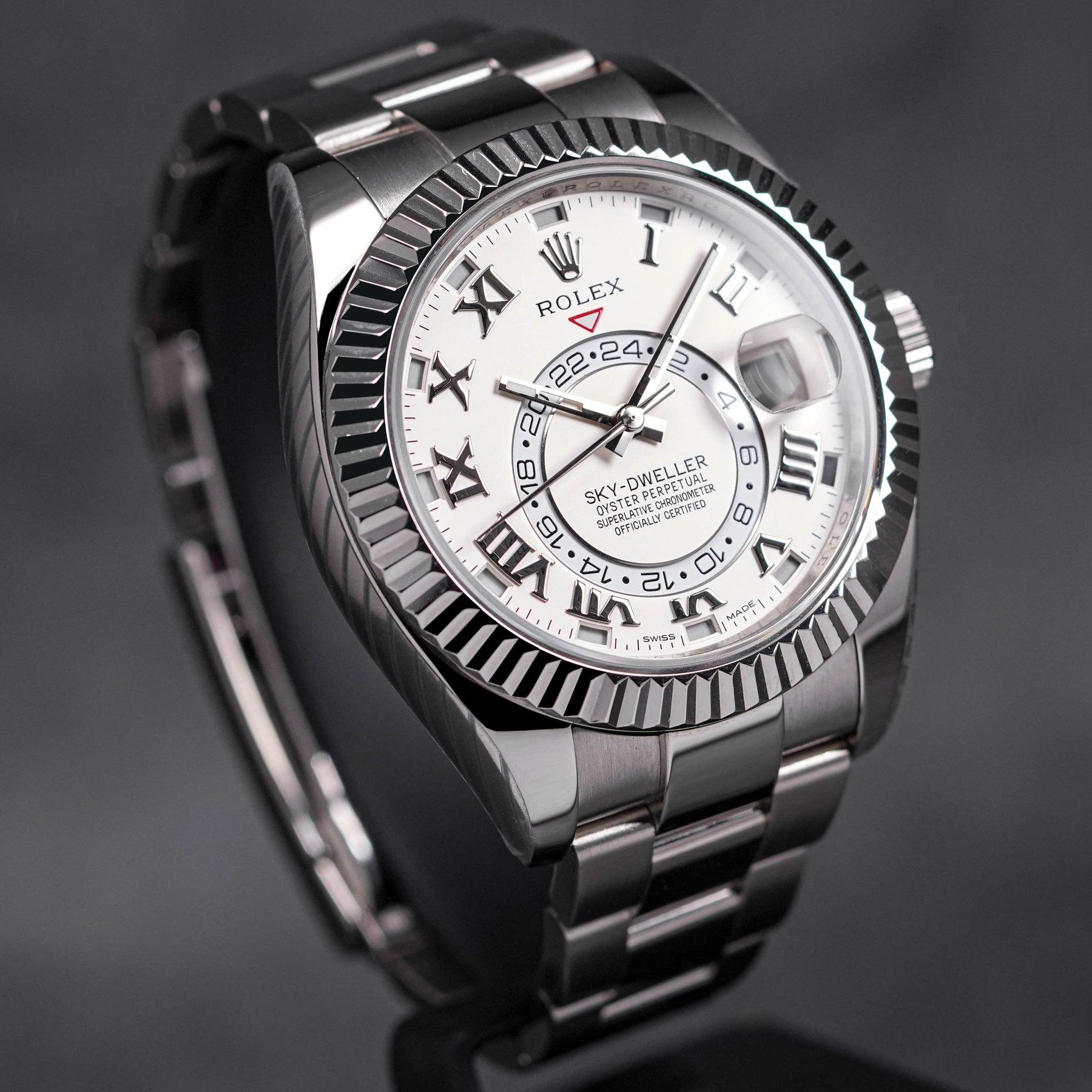 Sky dweller white gold white online dial