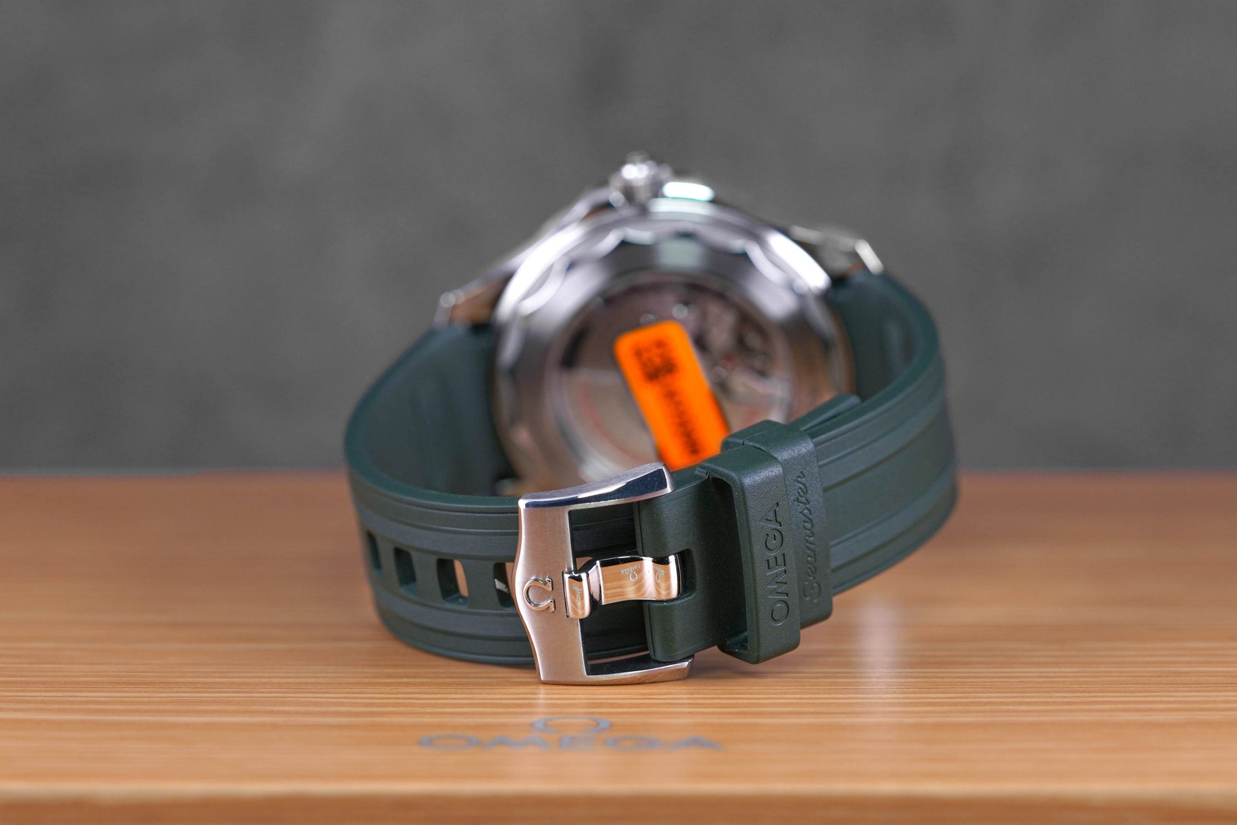 SEAMASTER DIVER 300 GREEN DIAL RUBBER STRAP (2025)