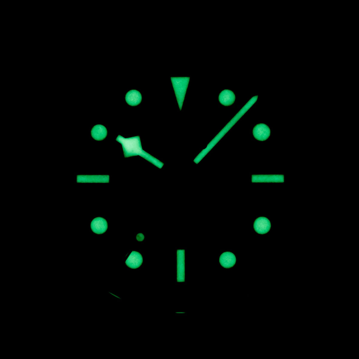 BLACK BAY ONE 39 LIGHT CHAMPAGNE DIAL (2026)