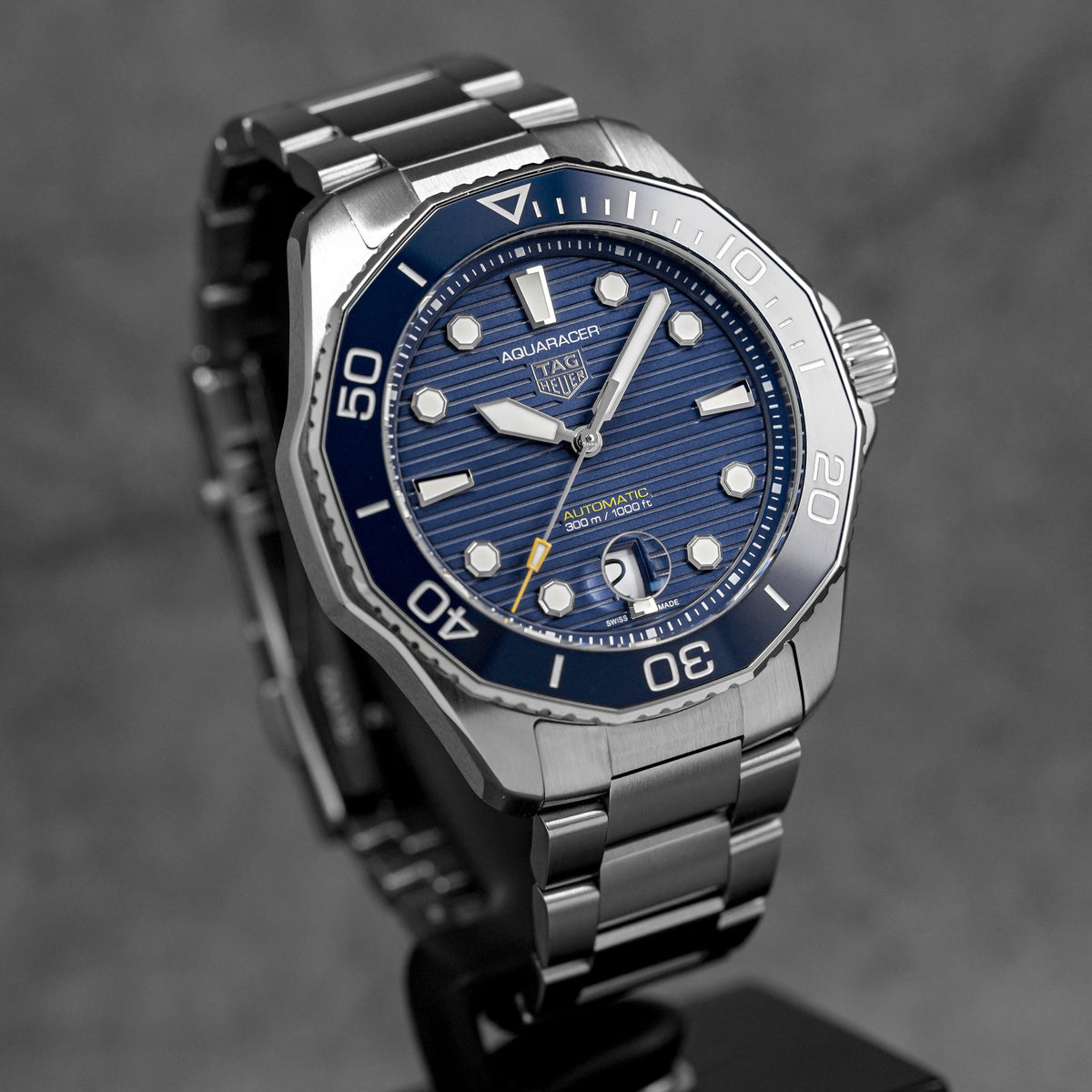 Harga Tag Heuer Aquaracer 300 Date Blue