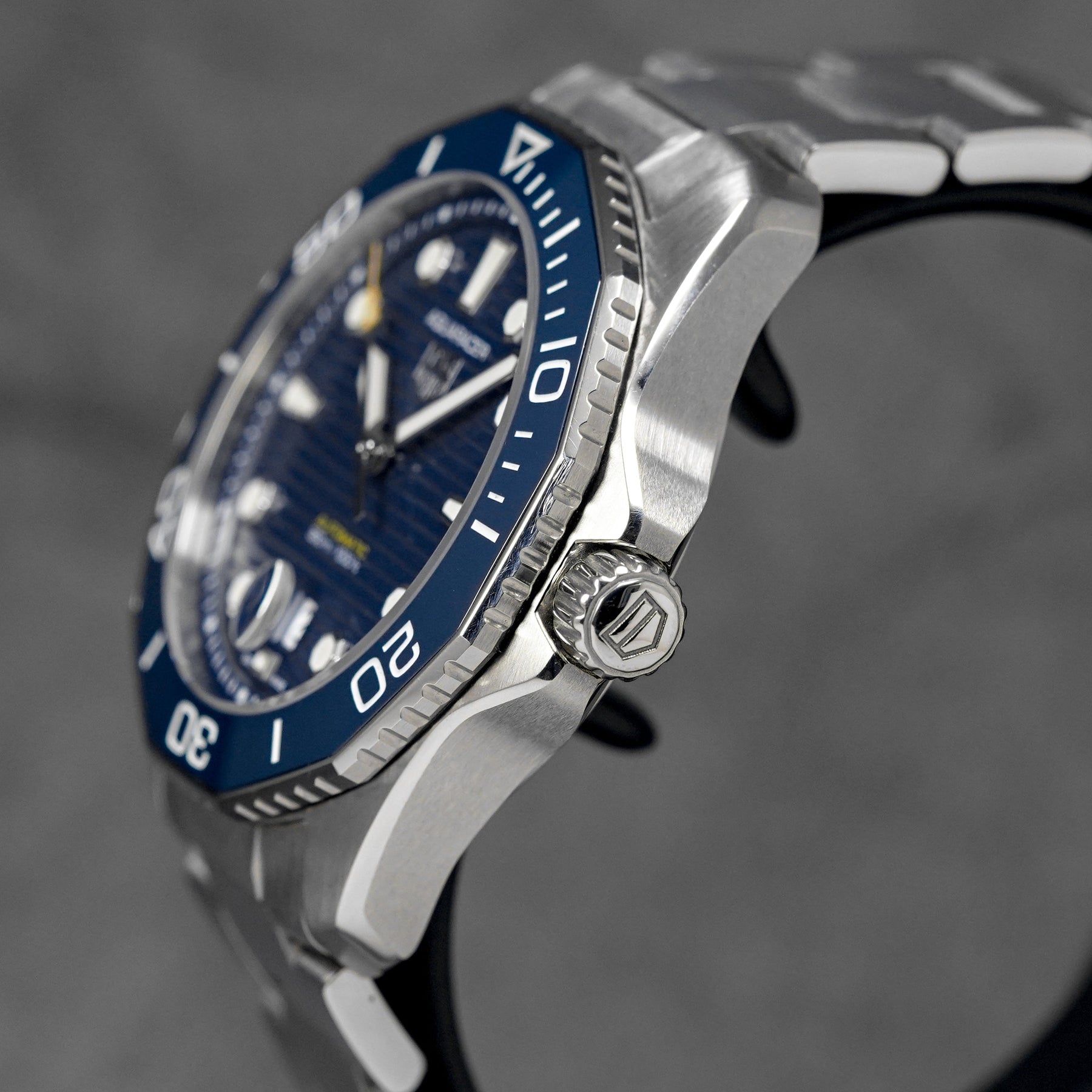 Harga Tag Heuer Aquaracer 300 Date Blue