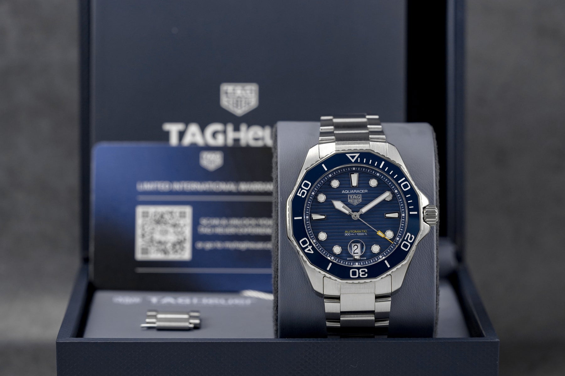 Harga Tag Heuer Aquaracer 300 Date Blue