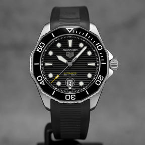 Harga Tag Heuer Aquaracer Black