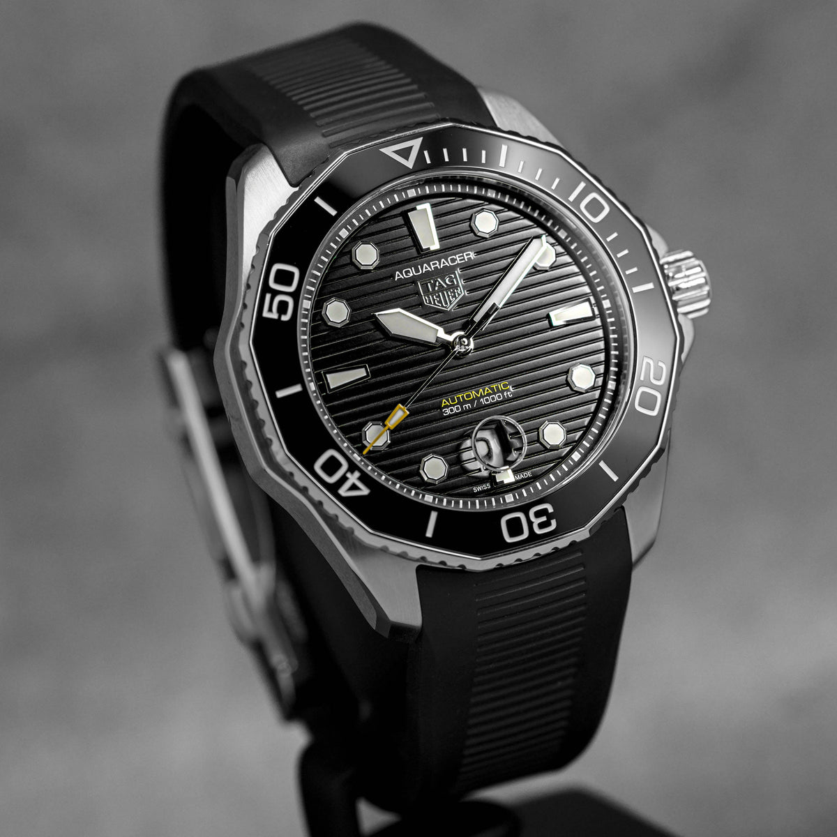 Harga Tag Heuer Aquaracer Black