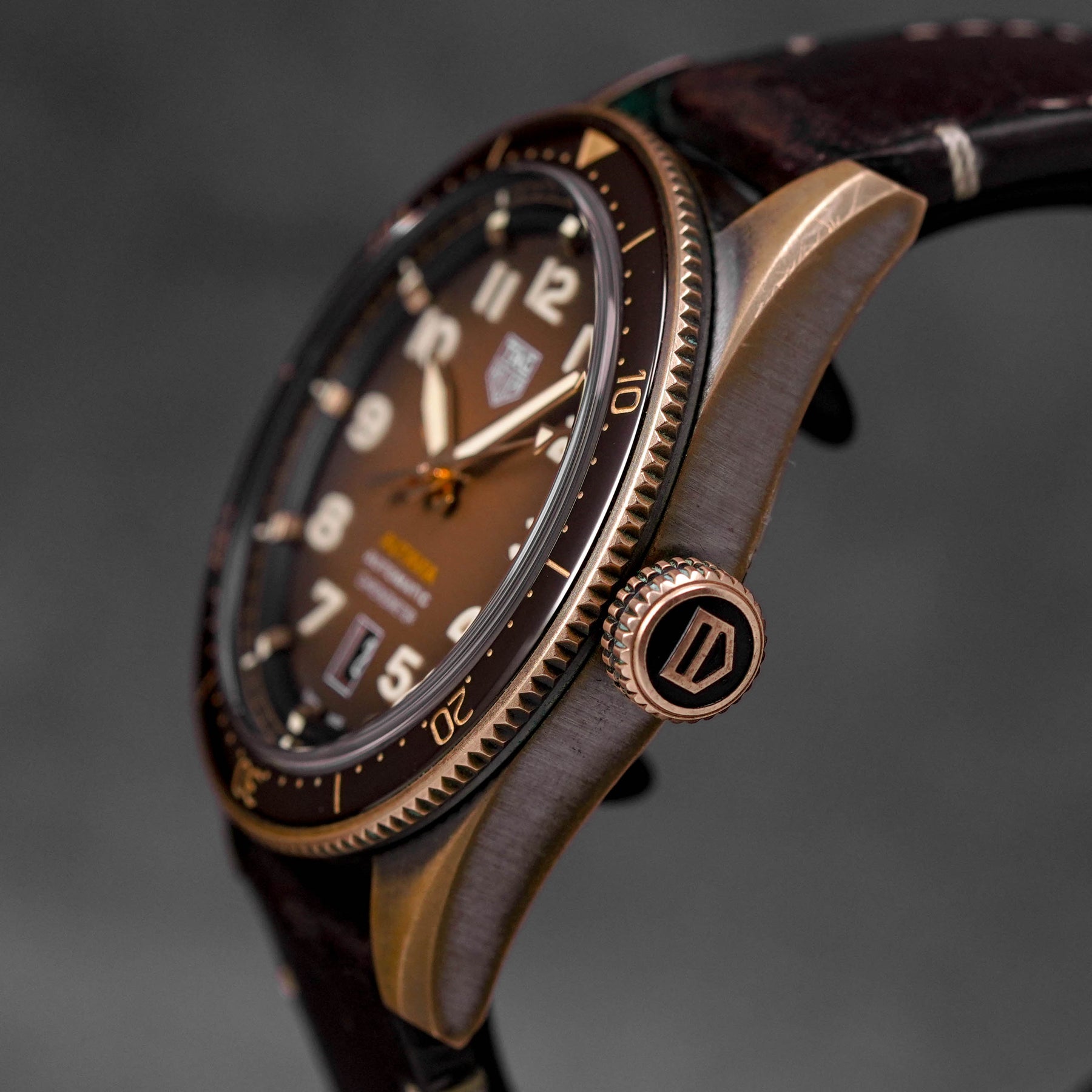 Harga Tag Heuer Autavia Bronze