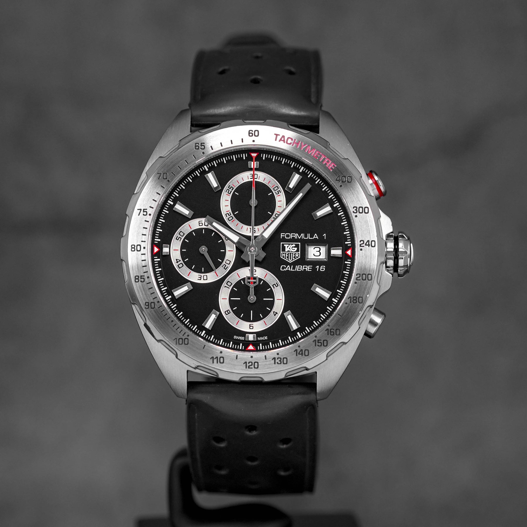 TAG HEUER FORMULA CALIBRE 16 CHRONOGRAPH BLACK DIAL (2017