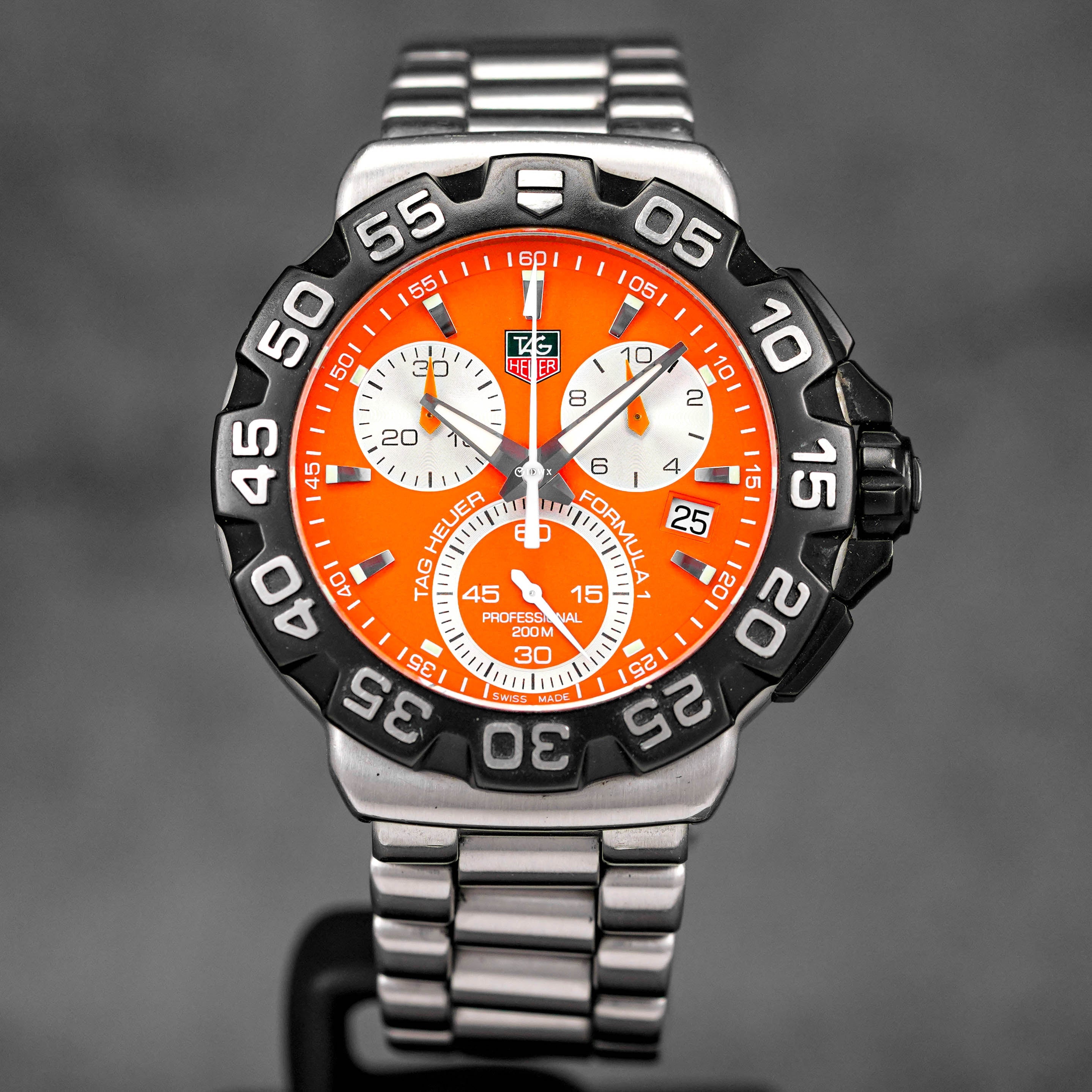 TAG HEUER FORMULA CHRONOGRAPH ORANGE DIAL QUARTZ (2007) OMNILUXE - Main Image