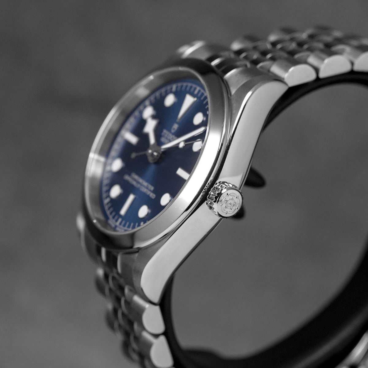 Tudor Black Bay