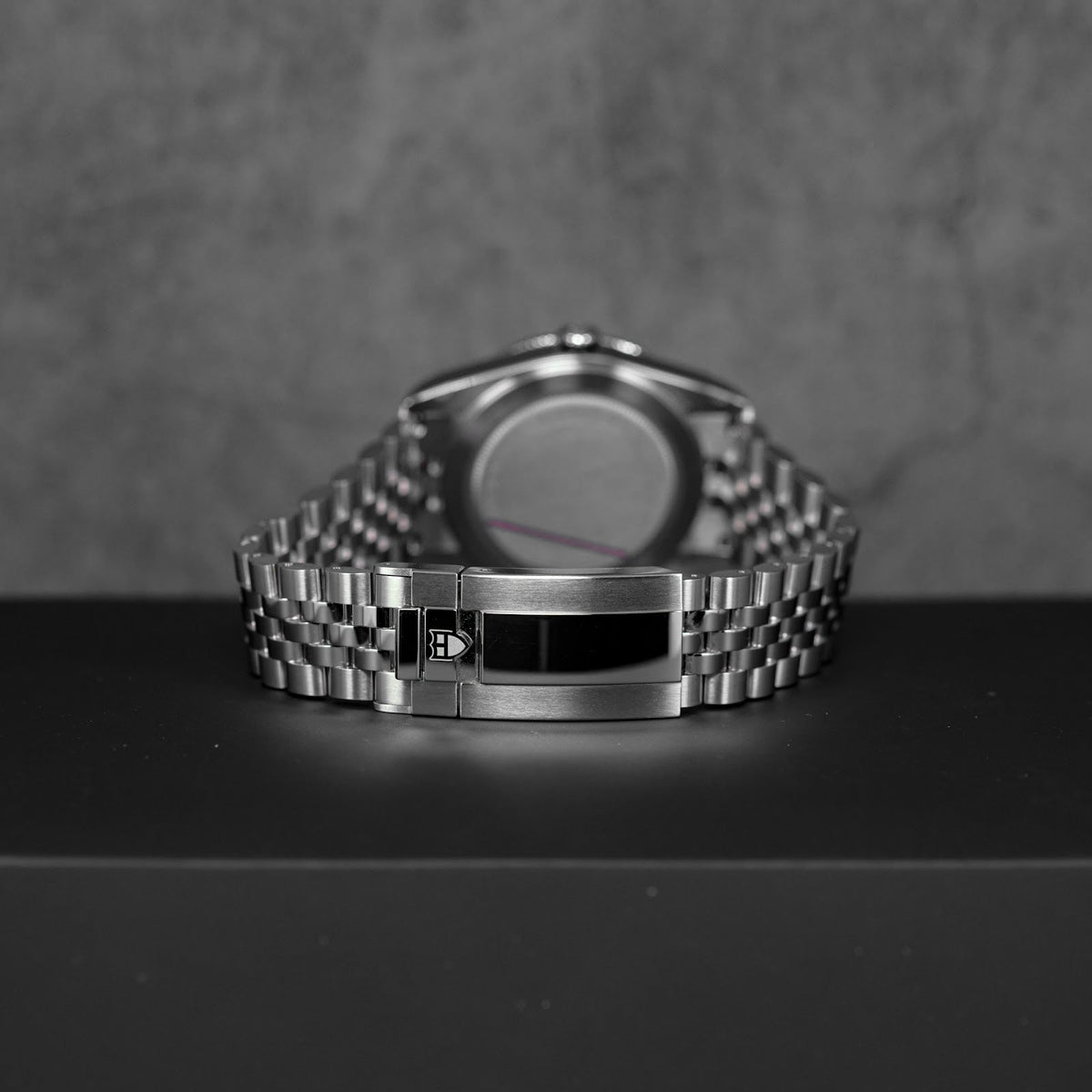 Tudor Black Bay