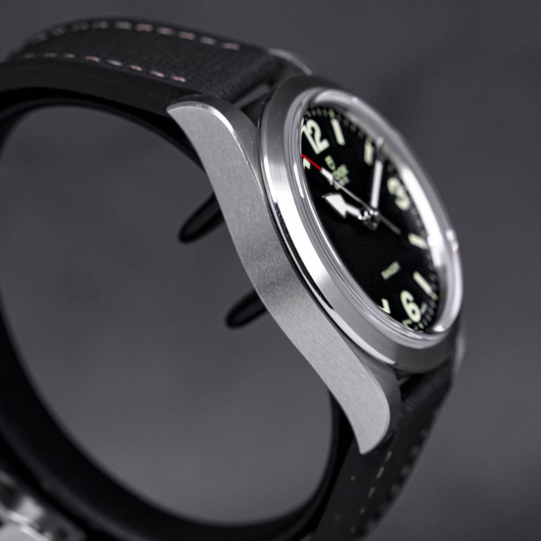 RANGER 39MM STEEL BLACK DIAL (2022)