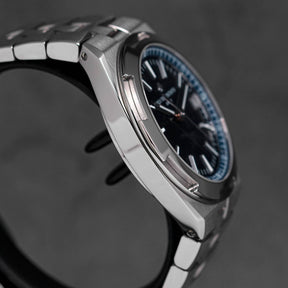 OVERSEAS BLUE DIAL (2021)