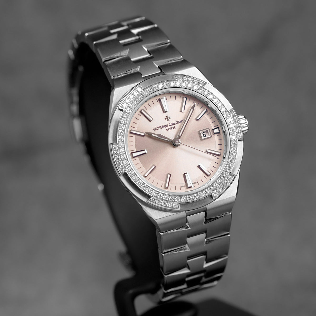 Harga Vacheron Constantin Overseas 35mm Pink Diamond