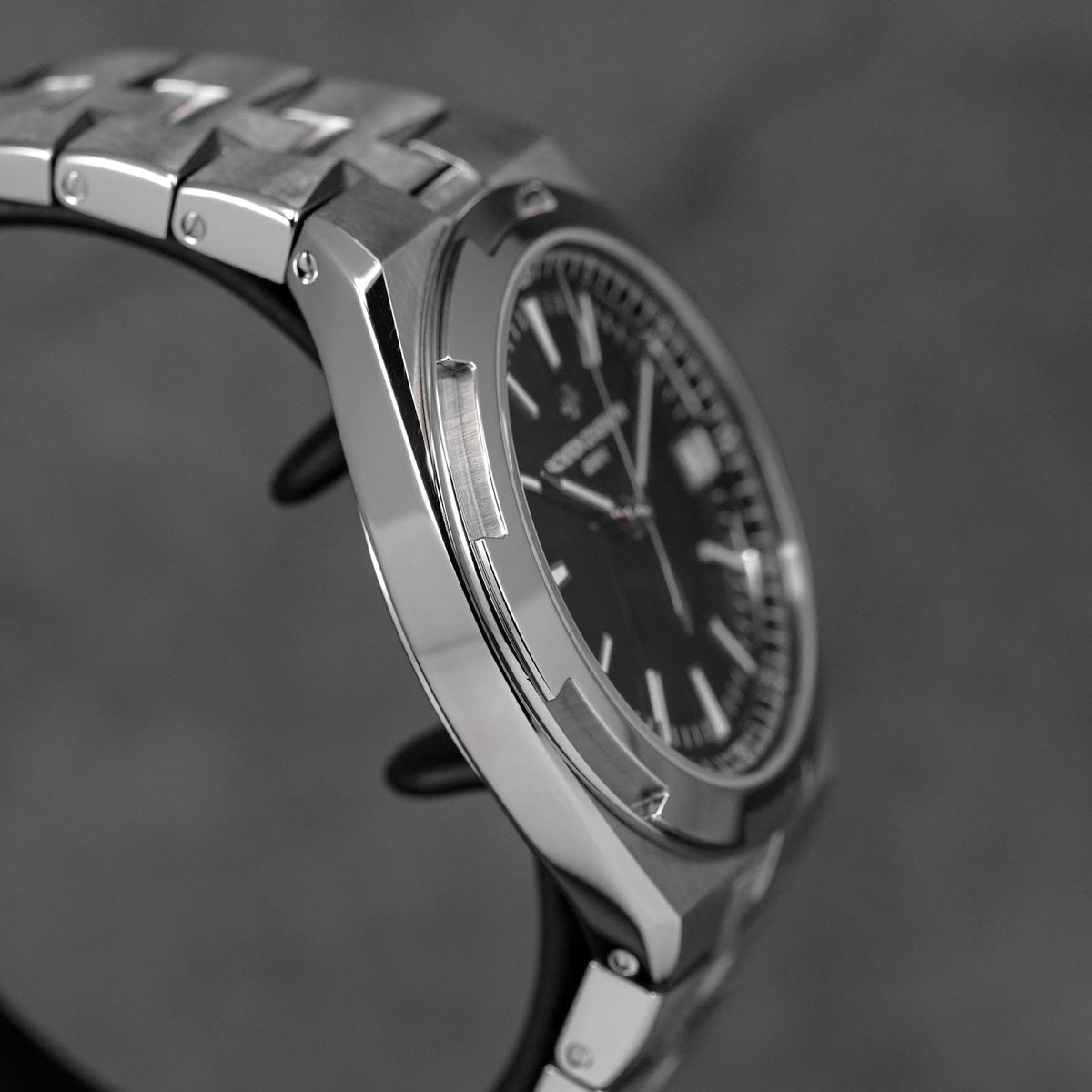 Vacheron Constantin Overseas