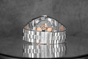 OVERSEAS BLACK DIAL (2021)