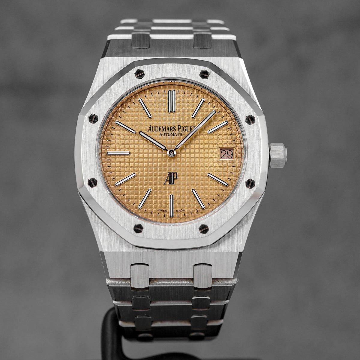 harga ap royal oak 15202 salmon