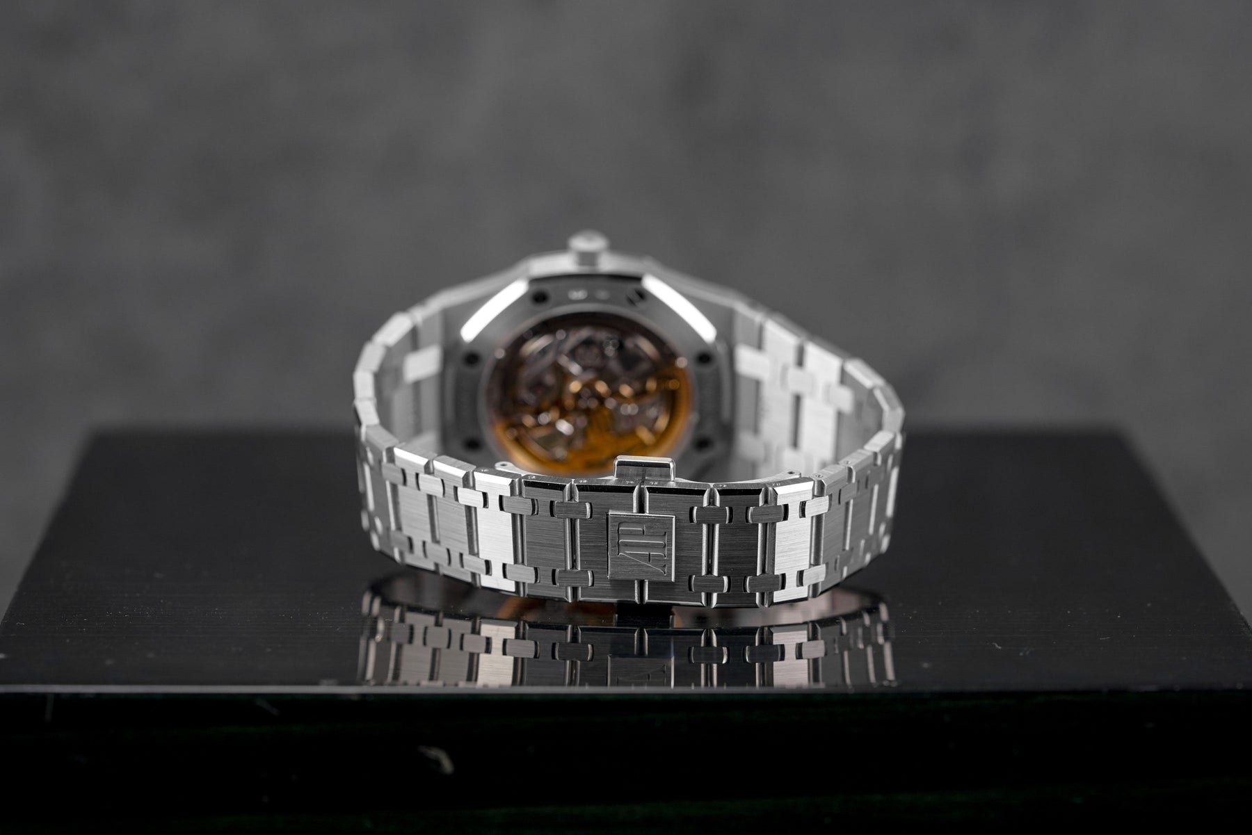 harga ap royal oak 15202 salmon