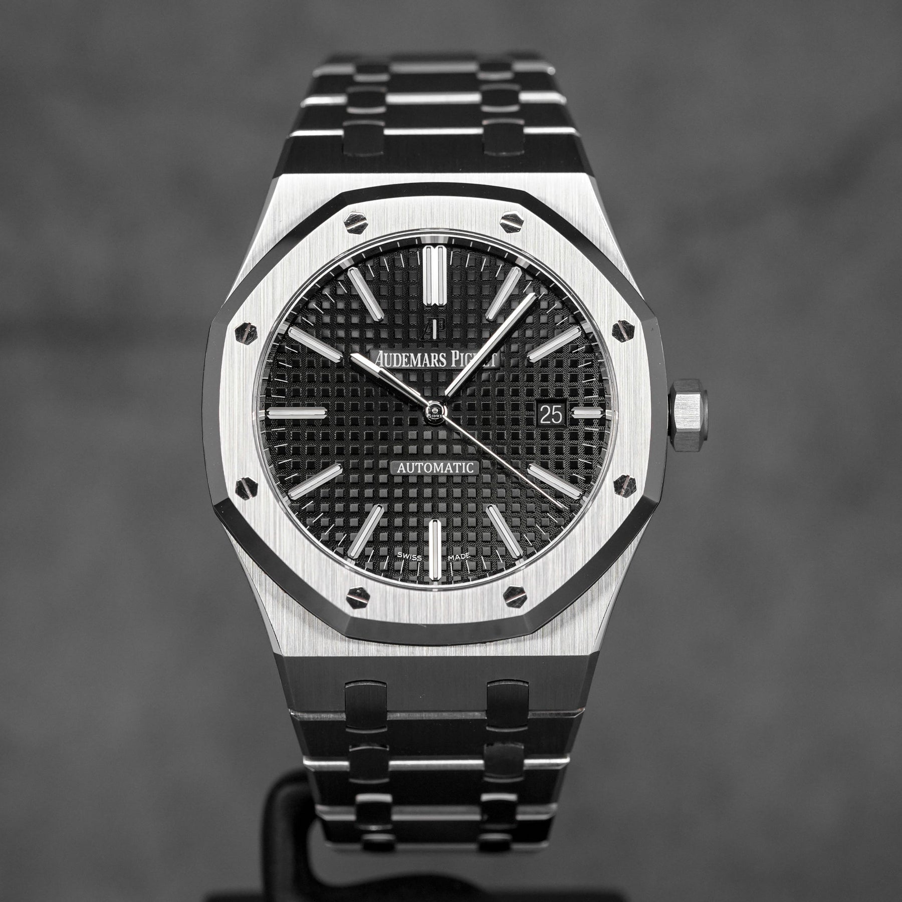 ROYAL OAK 41MM 15400 BLACK DIAL (2019)