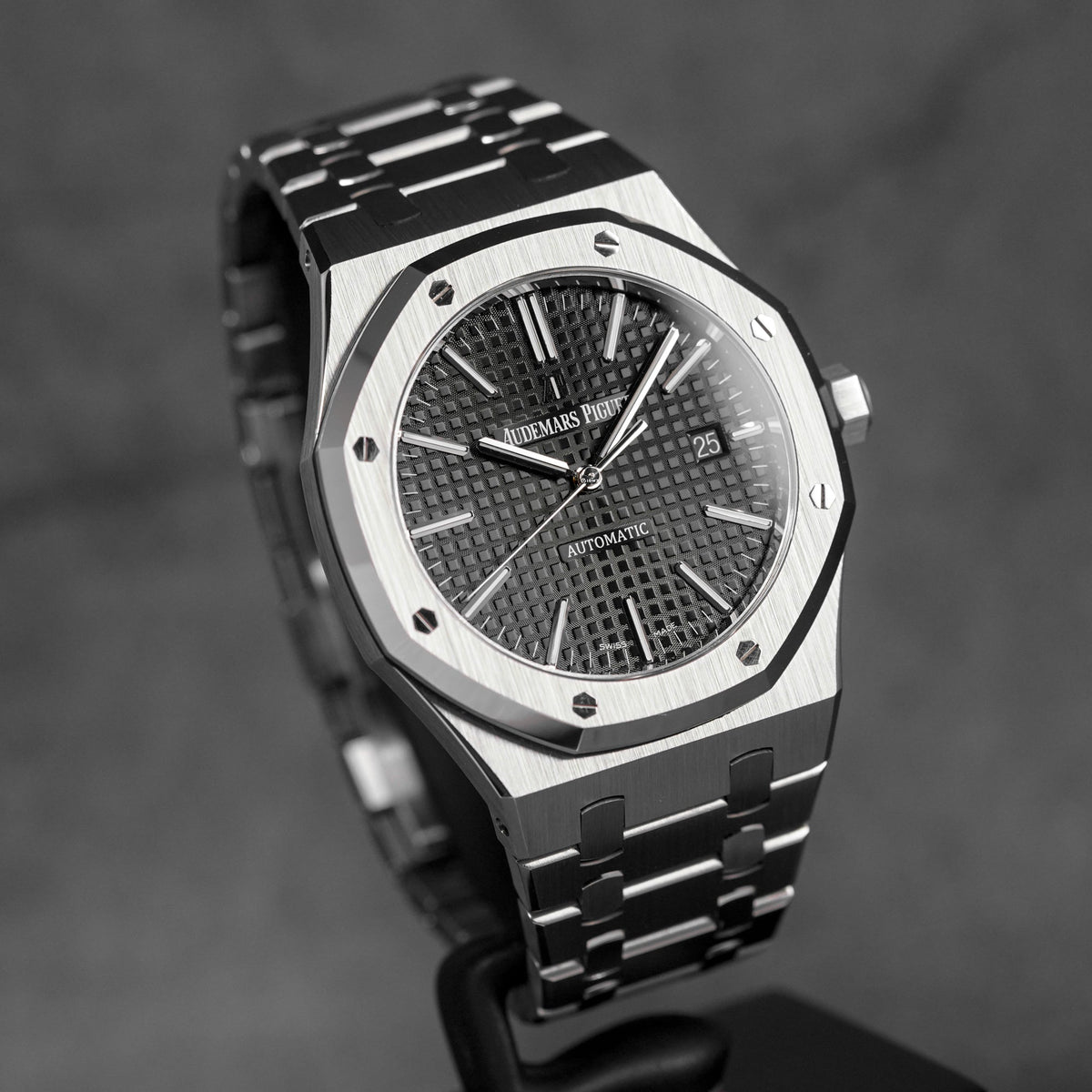 ROYAL OAK 41MM 15400 BLACK DIAL (2019)