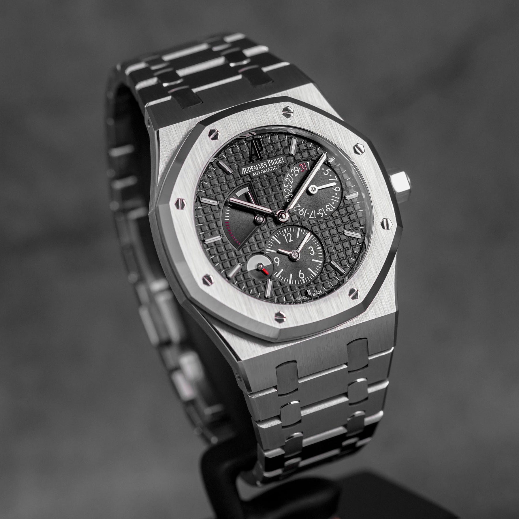ROYAL OAK 39MM DUALTIME BLACK DIAL (2016)