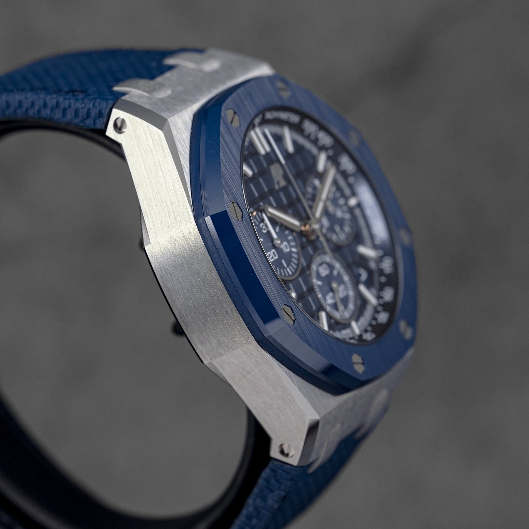 ROYAL OAK OFFSHORE CHRONOGRAPH 43MM 'BLEU NUIT NUAGE 50' (2026)