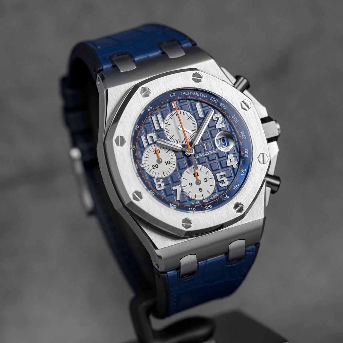 harga ap royal oak offshore chrono navy blue