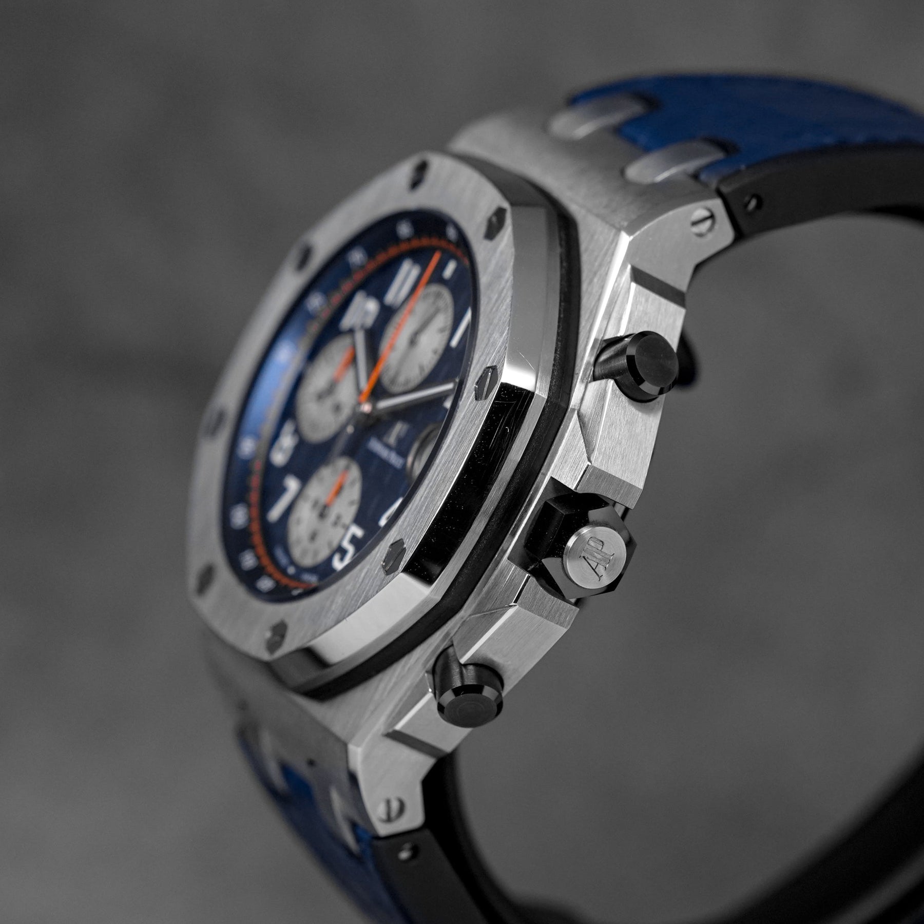 harga ap royal oak offshore chrono navy blue