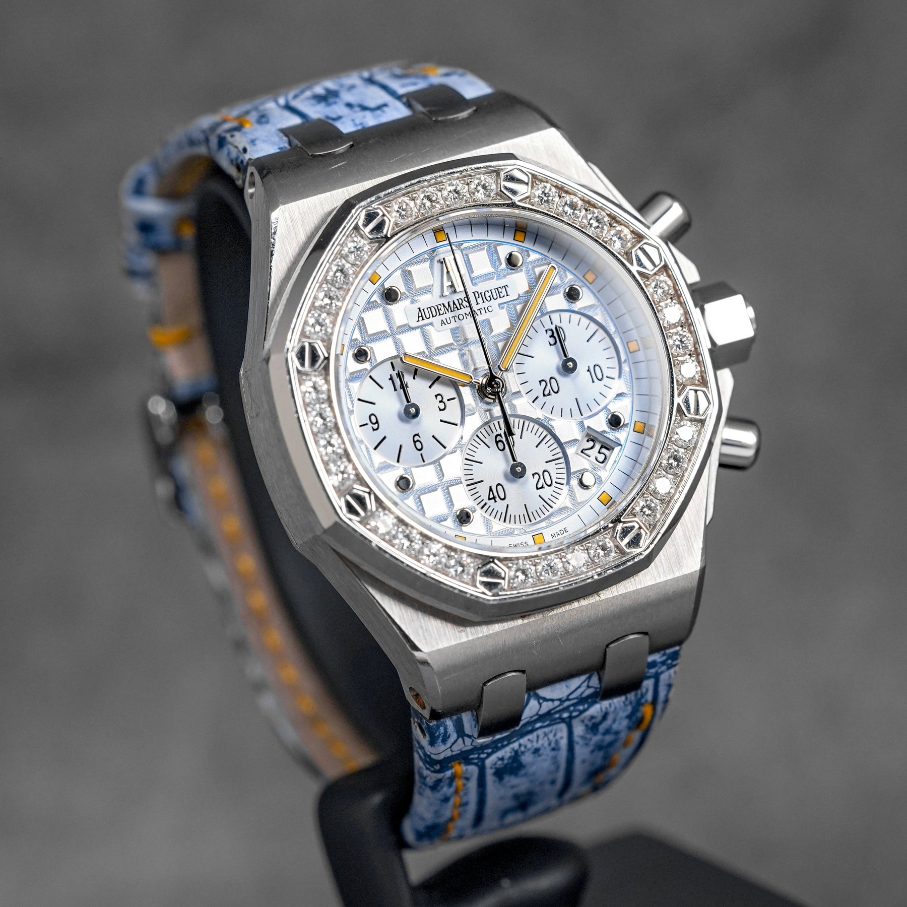 harga ap royal oak offshore ice blue