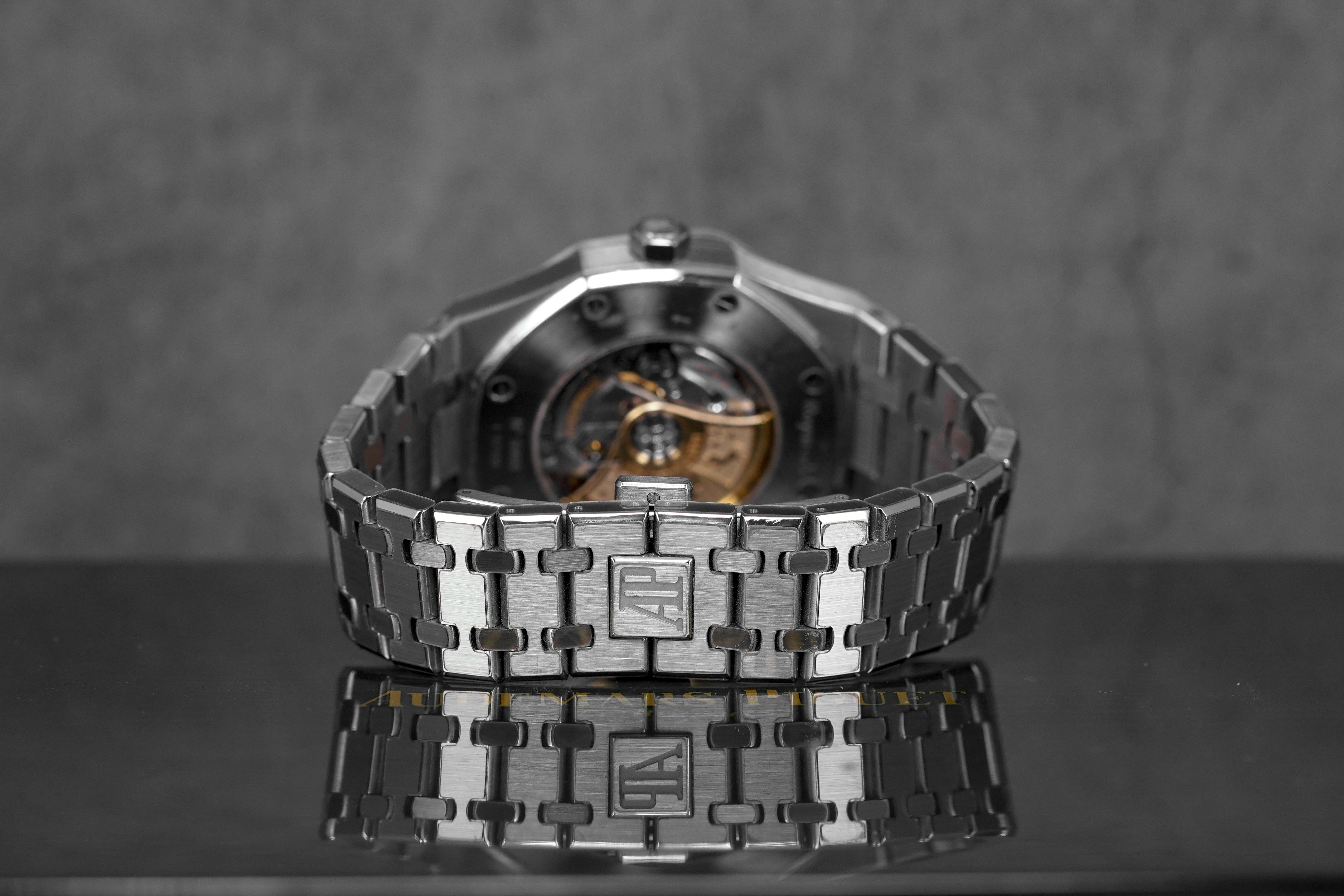 harga audemars piguet royal oak 15400 blue