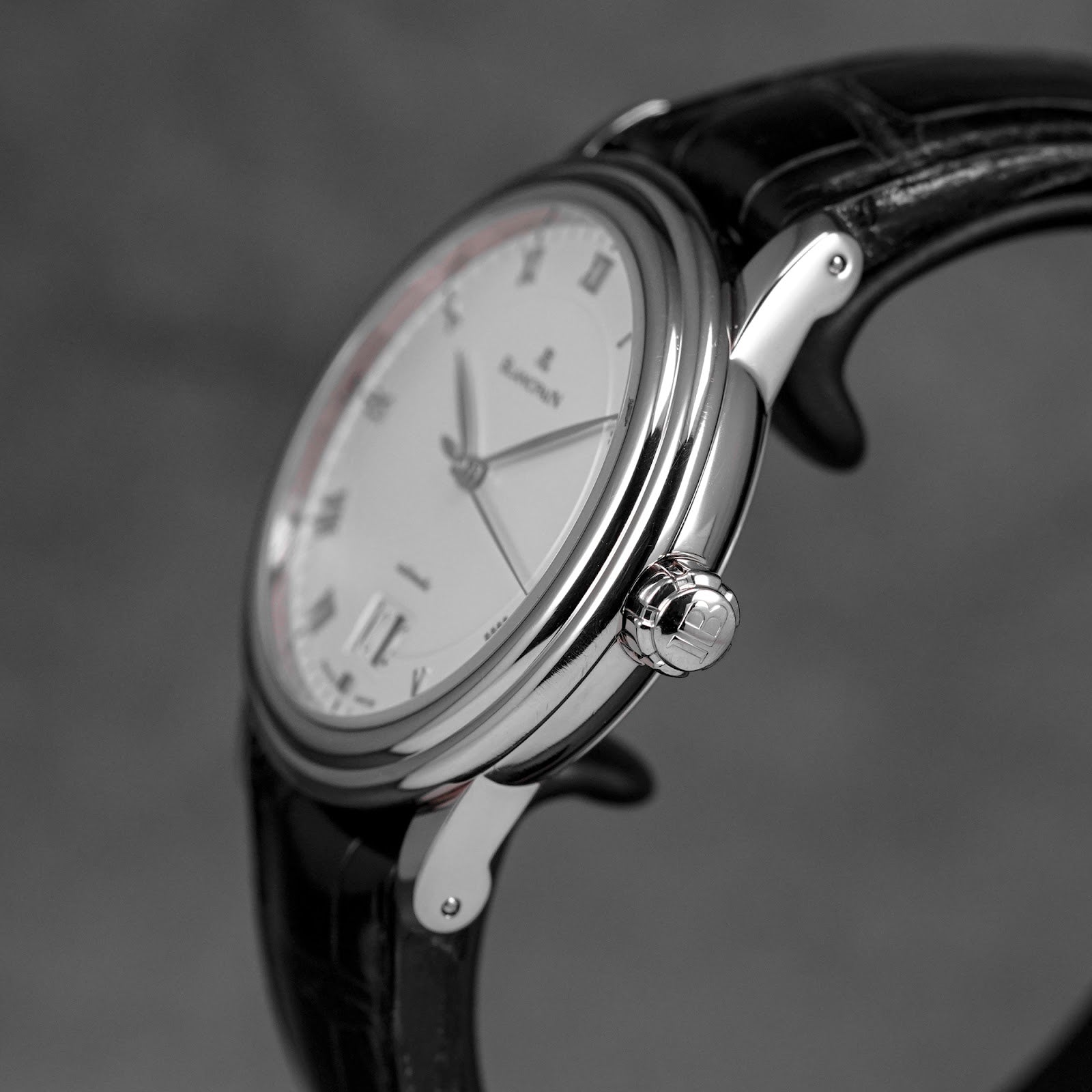 VILLERET BIG DATE WHITEGOLD SILVER DIAL (WATCH ONLY)
